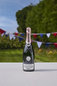 Moet & Chandon Rose Impérial NV 75cl - Jubilee Limited Edition